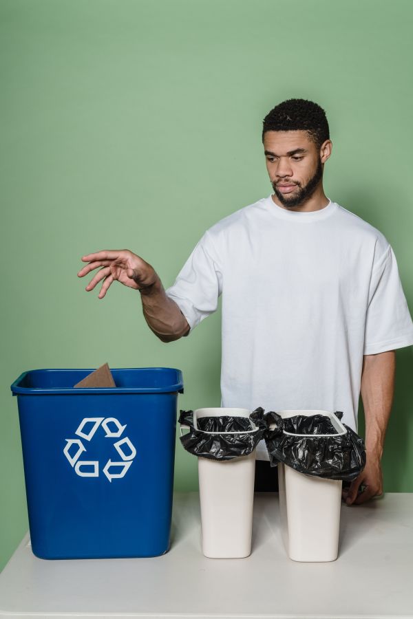 Les poubelles idéales pour un camping-car toujours propre